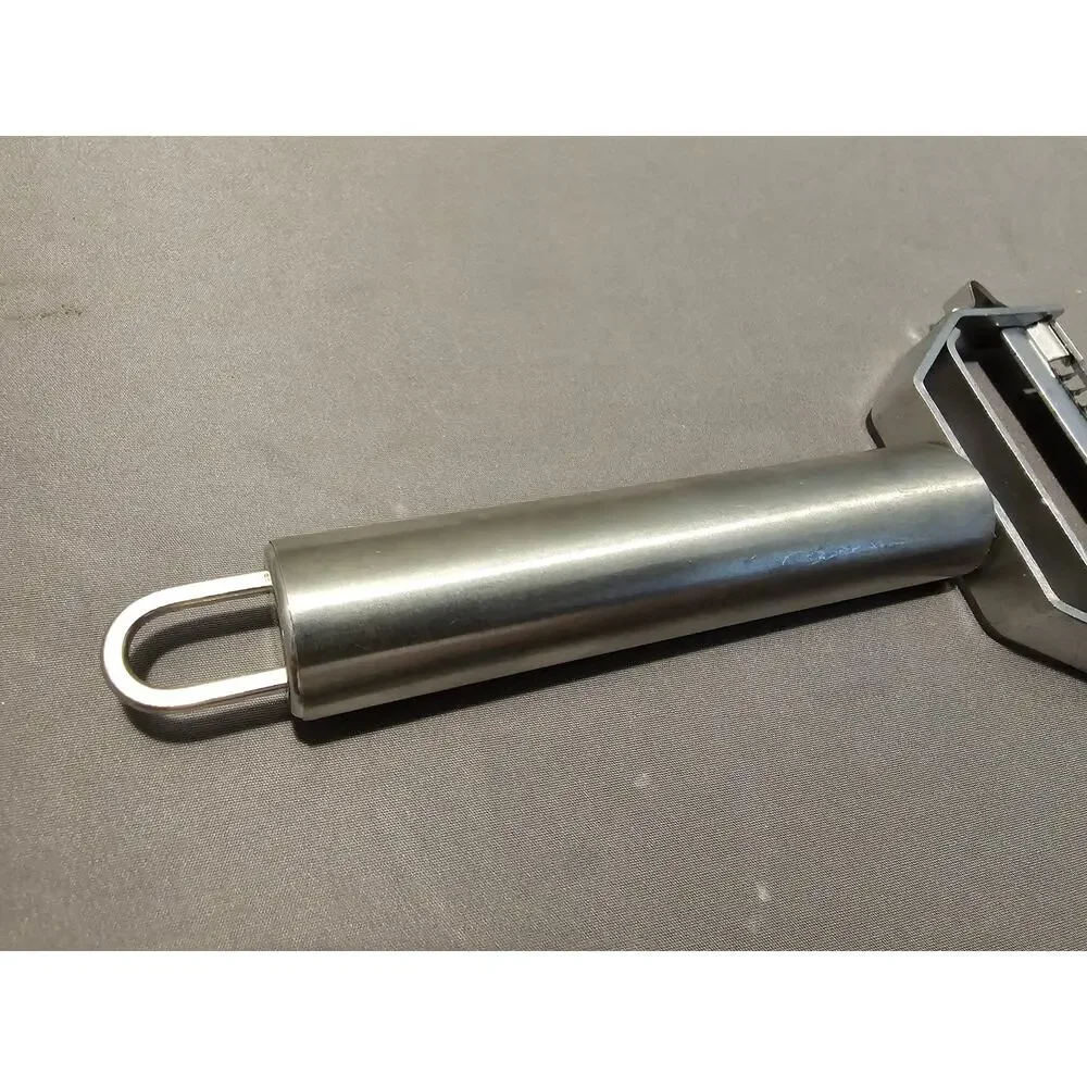 Titan Swiss Stainless Steel Julienne/Peeler/Slicer - 7
